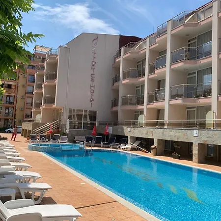 Hotel Tropics By Aleksis 2*